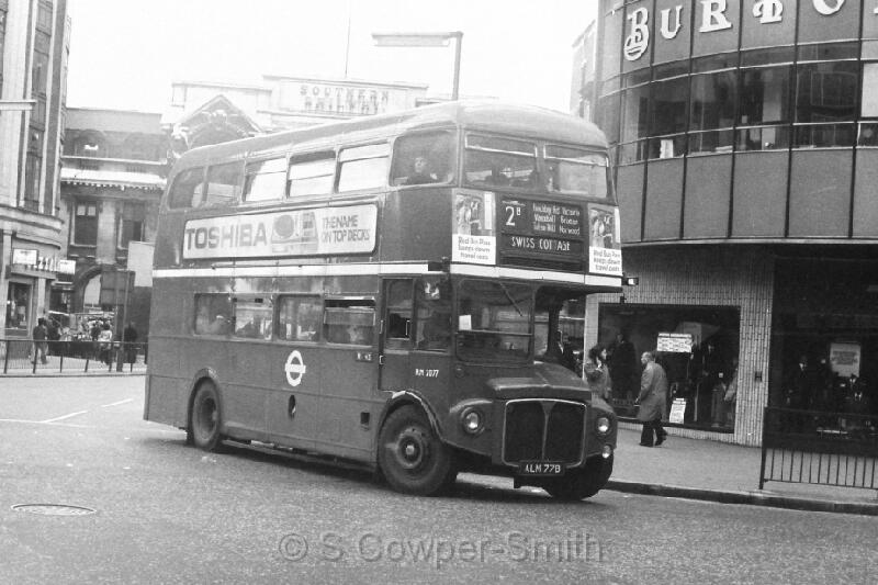 2B,BW06,17 RM2077 VICTORIA 2B SWISS COTTAGE 101976.JPG