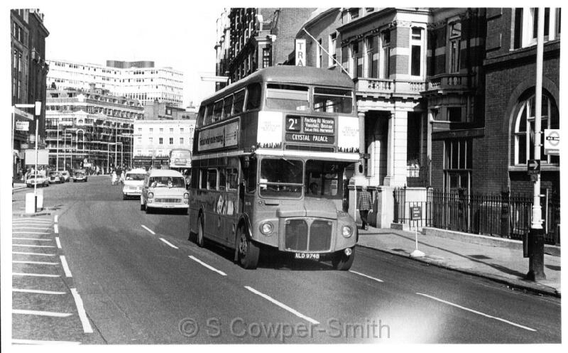 2B,RM1974 2B Crystal Palace Victoria.JPG