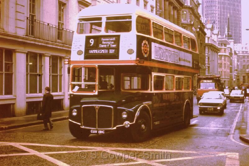 9,S28,01,RM2191,9,Hammersmith Bdy,Guildhall,02031979.JPG