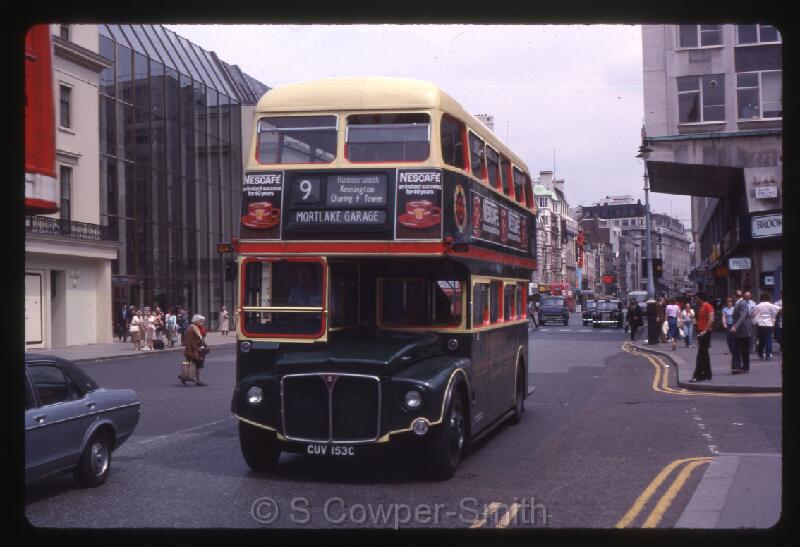 9,S30,12,RM2153,9,MORTLAKE GARAGE,CHARING CROSS RD BY STATION,02061979.jpg