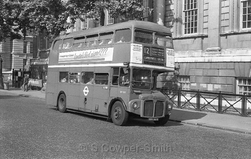 12,BW53,26,RM2157,12,CAMBERWELL GREEN,WHITEHALL,26081978.jpg