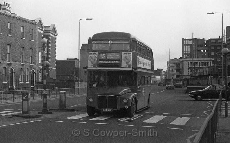 15 BW28,29,RM1784,15,Marble Arch,Stepney Arbour Square,Mar 1978.jpg