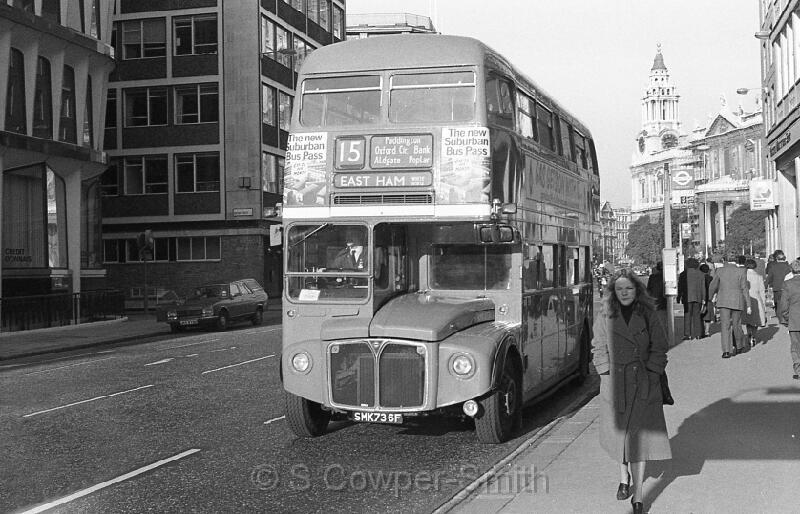 15,BW60,18,RML2736,15,EAST HAM WHITE HORSE,CANNON ST,SEPT 1978.jpg