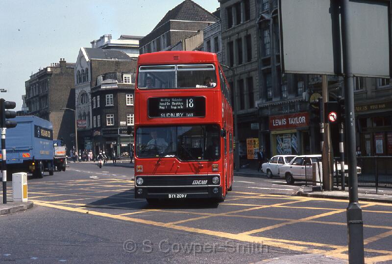 18,S37,26,M0209,18,SUDBURY SWAN,BOROUGH HIGH ST,JUNE 1980.jpg