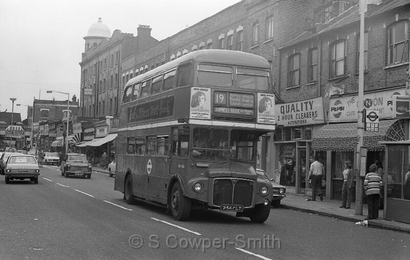 19,BW40,05,RM1256,19,TUFNELL PARK VIA FINSBURY PARK,FINSBURY PARK,21051978.jpg
