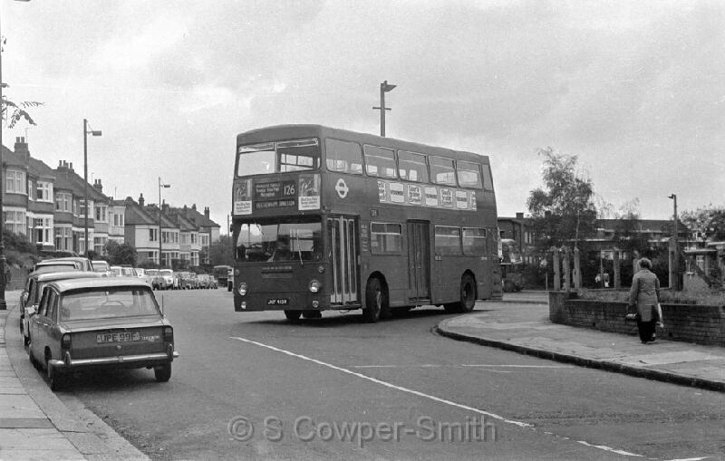 126,BW03,29 DMS413 126 BECKENHAM JUNCTION ELTHAM WELL HALL OCT76.jpg