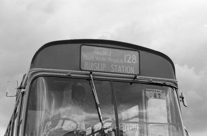 128,BW42,33,,128,RUISLIP STATION,HILLINGDON SHOW,24061978.jpg