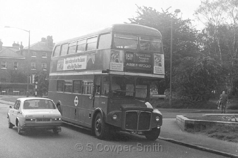 161A,BW18,07,RM0151,161A. ABBEY WOOD, CHISLEHURST WAR MEMORIAL,20051977.JPG