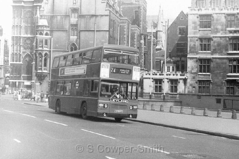 24 BW09,07, NHG732P, 24, Pimlico, Westminster Abbey, Aug 76.JPG
