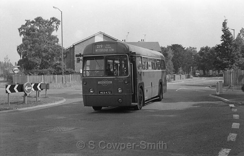 219,BW59,25,RF495,219,WEYBRIDGE STN,HERSHAM,AUG1978.jpg