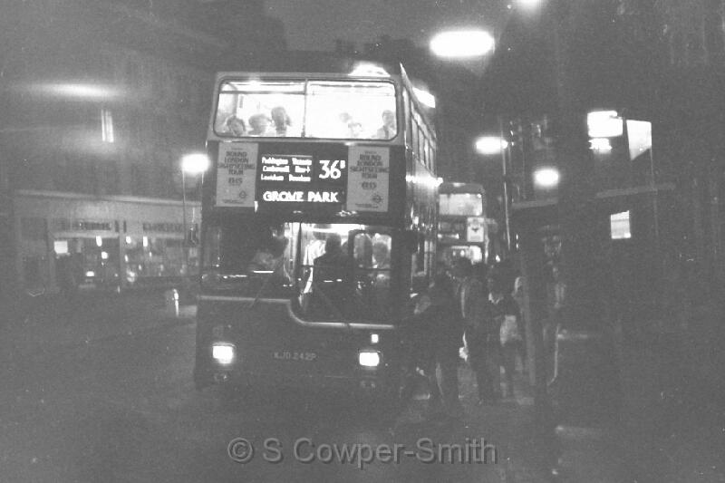 36B BW09,10, MD042, 36B, Grove Park, Victoria, Aug 76.JPG