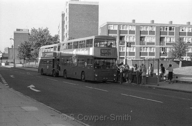 39A,BW64,15,DMS0410,39A,PUTNEY BRIDGE STN,BATTERSEA BRIDGE RD,010978.jpg