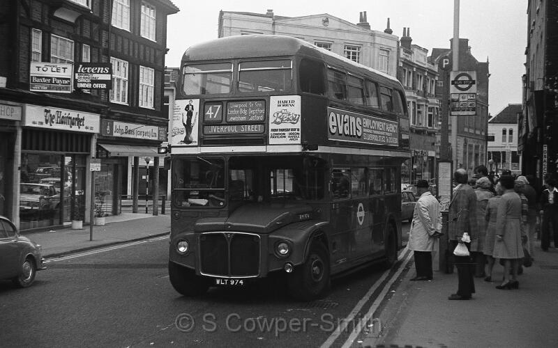 47,BW39,35,RM0674,47,LIVERPOOL STREET,BROMLEY MARKET SQ,20051978.jpg