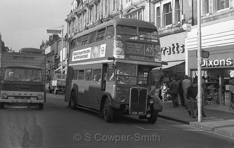 47,BW54,24,RT2143,47,BROMLEY GARAGE,HIGH ST BR1,01081978.jpg