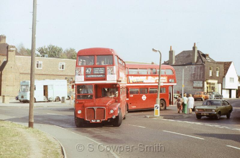 47,S20,08,RM0121,47,LEWISHAM,FARNBOROUGH,AUG SEPT 1976.jpg