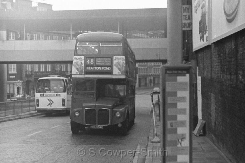 48 BW23,11,RML2654,48,CLAPTON POND,LONDON BRIDGE DUKE ST HILL ,15 JAN 78.JPG