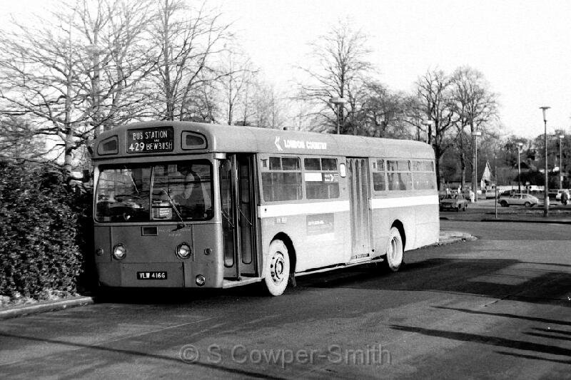 429,BW08,17,MBS416,CRAWLEY,429,BEWBUSH,111976.JPG