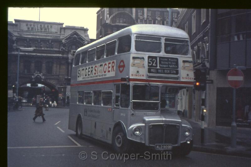52,S25,20,RM1900,52,MILL HILL BDY STN,VICTORIA,01-Oct-77.jpg