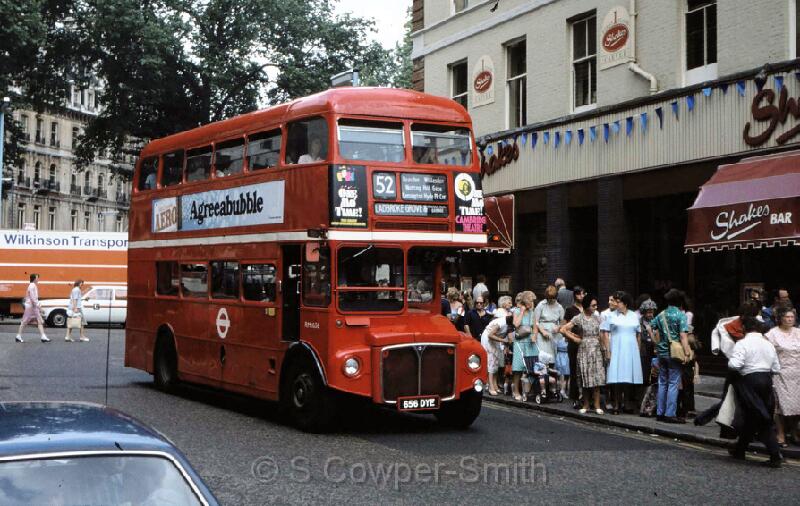 52,S39,07,RM1656,52,LADBROKE GROVE & MIDDLE ROW GARAGE,VICTORIA,28Jul81.JPG