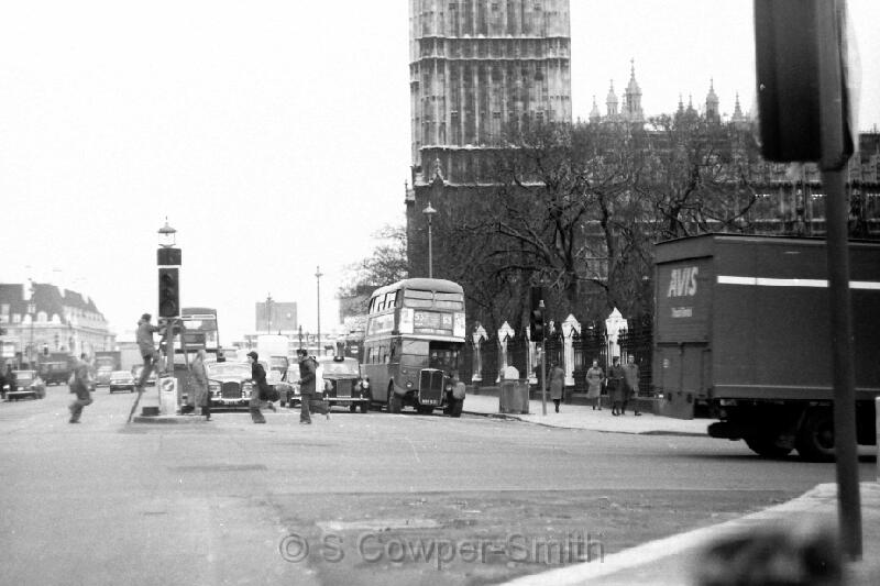 53,BW08,29,RT4681,PARLIAMENT SQ,53,CAMDEN TOWN,111976.JPG