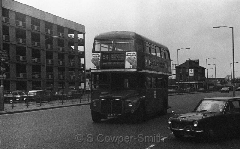 54,BW30,30,RM1053,54,Woolwich Arsenal Stn,Wellesley Rd Croydon,Mar 78.jpg