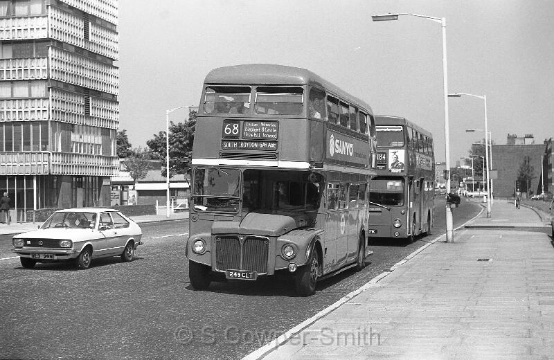 68,BW36,17,RM1249,68,SOUTH CROYDON GARAGE,CAMBERWELL RD SE5,01051978.jpg