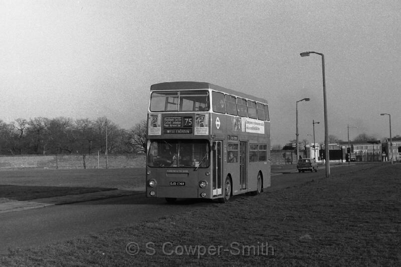 75,BW11,30,DMS2174,75,West Croydon,Blackheath,021977.JPG